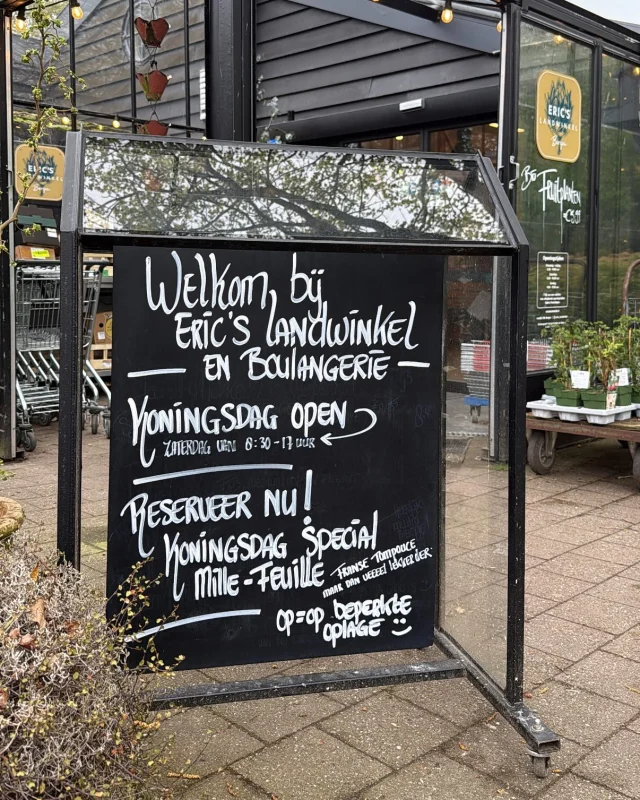 WIJ ZIJN OPEN 👑 🛎️🧡

ZATERDAG 8:30-17:00 uur
ZONDAG 9:00-17:00 uur

@bijzonderbergen_official 
#baguette #artisanal #bread #duurzaam #pain #ericslandwinkel #bakery #microbakery #kaas #pain #desem #bergennh #bergen #sourdough #bourgondisch #kustplaats #organic #biologisch #organicfood #breadmaking #brood #fruit #groente #oliveoil #oliveoil #culinary #winkel #landwinkel #ericslandwinkelboulangerie